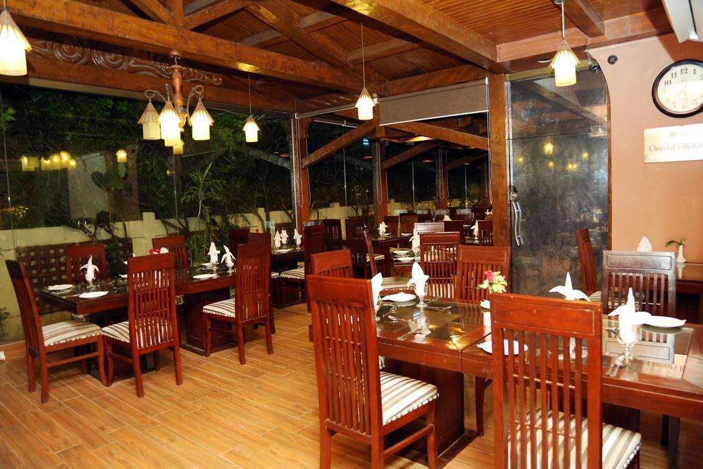 Royal Elegance Hotel Lahore Luaran gambar