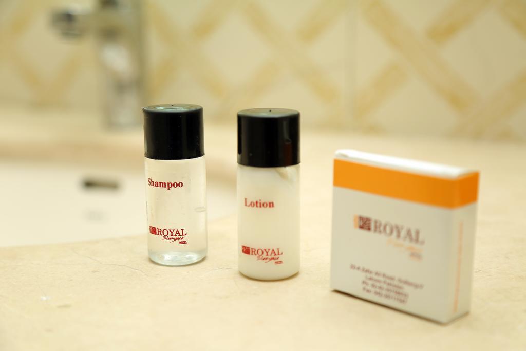 Royal Elegance Hotel Lahore Luaran gambar